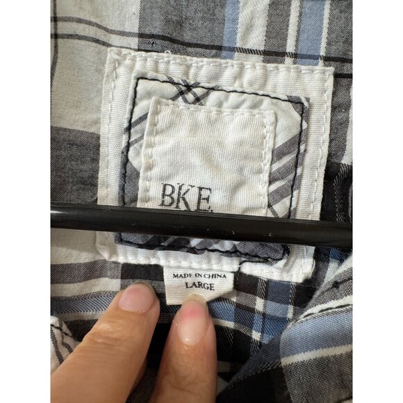 Men's BKE Denim Button Down Shirt L Large Plaid Blue Striped Pearl Snap Buttons - Picture 3 of 5